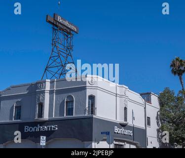 Los Angeles, CA, USA – 17 agosto 2022: Esterno della casa d'aste Bonhams su Sunset Boulevard a Los Angeles, CA. Foto Stock