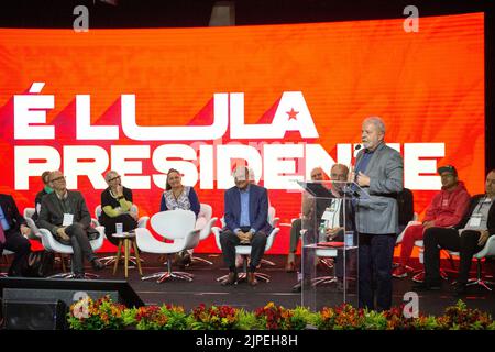 São PAULO,SP - 17 AGOSTO: Luiz Inacio Lula da Silva, ex presidente del Brasile, parla durante un incontro con gli imprenditori all'Hotel Novotel São Paulo il 17 agosto 2022 a São Paulo, SP, Brasile. (Foto di Gerson Areias/PxImages) Credit: PX Images/Alamy Live News Foto Stock