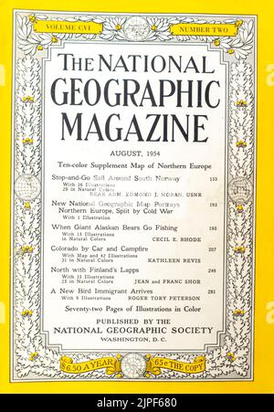 Copertina della rivista National Geographic, agosto 1954 Foto Stock