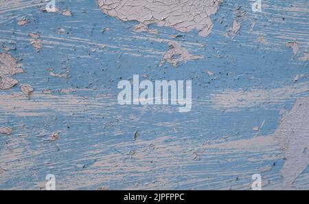 Vecchia vernice peeling su parete di legno modello rustico bianco blu grunge sfondo Foto Stock