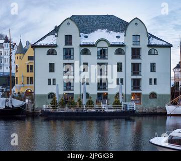 Brrosundet a Ålesund, Norvegia. Foto Stock