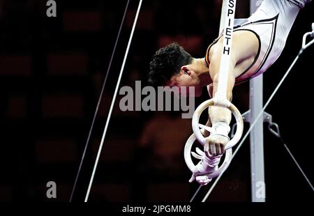 MUNCHEN - Jermain Gruenberg in azione durante le qualifiche per la ginnastica maschile nell'ottava giornata del Campionato Multi-europeo. La città tedesca di Monaco ospiterà nel 2022 un campionato europeo combinato di vari sport. ANP IRIS VAN DEN BROEK Foto Stock