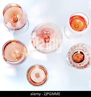 bicchiere da vino, vino rosato, vasellame, vini rosati Foto Stock
