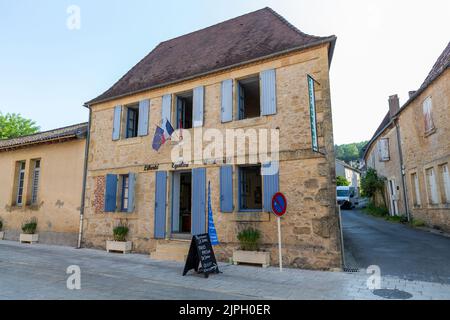 C) Denis TRASFI / MAXPPP - à Tursac le 14-08-2022 - Mairie Foto Stock