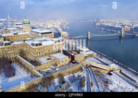 inverno, danubio, budapest, drohnenflug, inverni, fiumi danubio, budapests Foto Stock