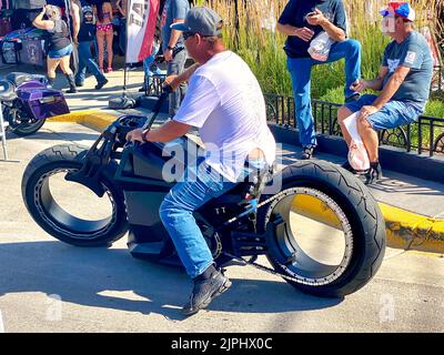 Lo Sturgis Motorcycle Rally è il più grande rally motociclistico del mondo. Si svolge ogni anno nelle Black Hills e a Sturgis, South Dakota, per il 10 Foto Stock