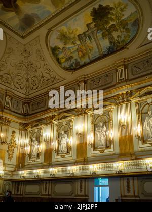 Teatro di corte del Palazzo reale di Napoli Foto Stock