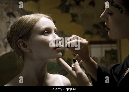 EMILY BROWNING, MIRRAH FOULKES, Sleeping Beauty, 2011 Foto Stock