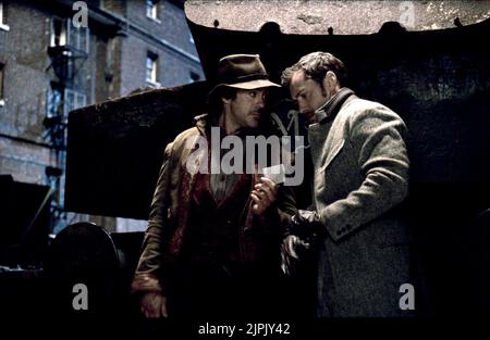 ROBERT DOWNEY JR., Jude Law, Sherlock Holmes: un gioco di ombre, 2011 Foto Stock