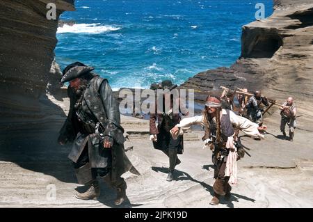 IAN MCSHANE, Penelope Cruz, Johnny Depp, pirati dei Caraibi: il forestiero maree, 2011 Foto Stock