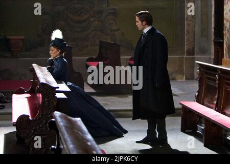 KRISTIN SCOTT THOMAS, Robert Pattinson, Bel Ami, 2011 Foto Stock