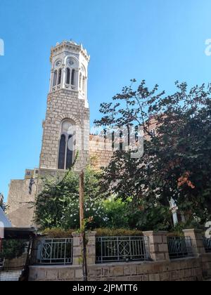 Chiesa greco-ortodossa di Santa Chiesa della Dormizione della Vergine Maria Chrysospileotissa ad Atene. Foto Stock