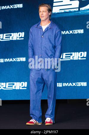19 ago 2022 - Seoul, Corea del Sud : l'attore Brad Pitt, si pone per le foto durante una conferenza stampa per promuovere il film 'Bullet Train' a Seoul, Corea del Sud il 19 agosto 2022. Il film sarà pubblicato in Corea del Sud il 24 agosto. (Foto di Lee Young-ho/Sipa USA) Foto Stock