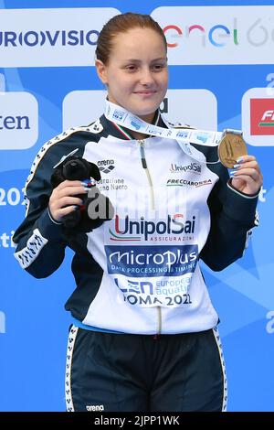 Roma, . 19th ago, 2022. Chiara Pellacani medaglia d'oro durante i Campionati europei di nuoto Roma 2022. Roma 19th Agosto 2022 Photographer01 Credit: Agenzia indipendente per le foto/Alamy Live News Foto Stock