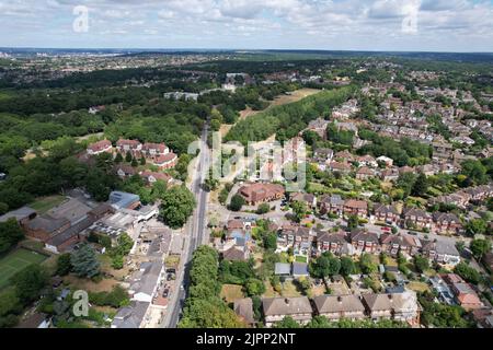 Woodford E18 East London, vista aerea del drone britannico Foto Stock