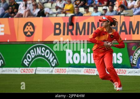 Birmingham, Regno Unito. 19th ago, 2022. Birmingham, 19th 2022 agosto Phoenix Fielding durante il Hundred Birmingham Phoenix vs Northern Super Chargers - Double Bill Women & Mens games (Karl W Newton/SPP) Credit: SPP Sport Press Photo. /Alamy Live News Foto Stock