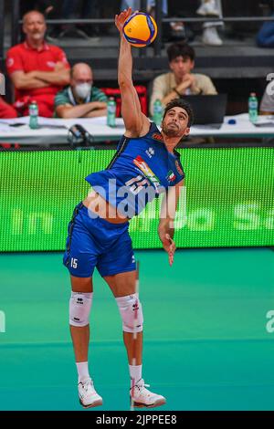 Cuneo, Cuneo, Italia, 18 agosto 2022, Daniele Lavia (Italia) durante il torneo DHL Test Match - Italia vs USA - Pallavolo Intenationals Foto Stock