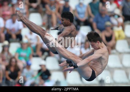 Roma, Italia. 19th ago, 2022. Roma, Italia 19.08.2022: Cultmore ben - Kothari Kyle GBR team durante la finale Men's Synchronised Platform nel Campionato di nuoto in LEN European Aquatics a Roma 2022 a Foro Italico. Credit: Independent Photo Agency/Alamy Live News Foto Stock