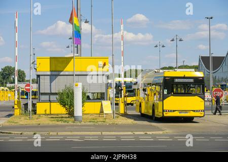 BVG Bus Depot, Indira-Gandhi-Strasse, Hohenschoenhausen, Lichtenberg, Berlino, Germania Foto Stock