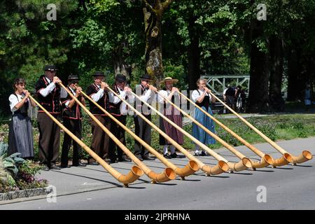 Alphorn Players, Interlaken, Svizzera Foto Stock