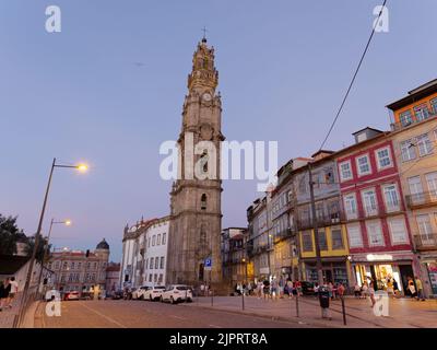 Chiesa e Torre di Clerigos (Igreja e Torre dos Clérigos), Porto, Portogallo. Foto Stock