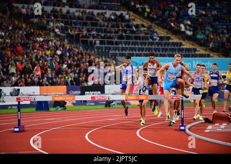 Abdelwahed Ahmed di Italia Team, Buchholz Niklas di Germania, Blomberg Emil di Svezia, Martos Sebastian di Spagna, Bedrani Dijlali di Francia, Norman Phil di Gran Bretagna, Raitanen Tobi di Finlandia, Bebendorf Karl di Germania, Zoghlami Osama di Italia Team, Gilbert Louis di Francia, sono Daniele di Spagna, Karbo Tom Erling di Norvegia, Zoghlami Ala di Italia Team, Boutera Jacob di Norvegia e Ruiz Victor di Spagna in azione durante la finale europea del Championsh Monaco 2022 a Olympiastadion , Monaco di Baviera, Baviera, Germania, 19/08/22 Foto Stock