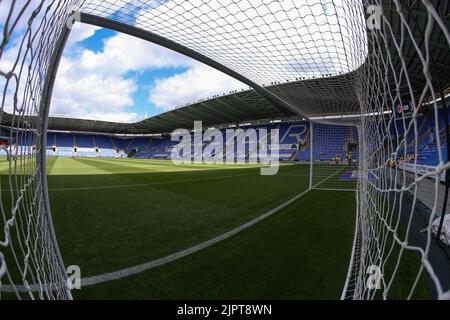 Reading, Regno Unito. 20th ago, 2022. Una vista generale dello stadio di Reading, Regno Unito, il 8/20/2022. (Foto di Arron Gent/News Images/Sipa USA) Credit: Sipa USA/Alamy Live News Foto Stock