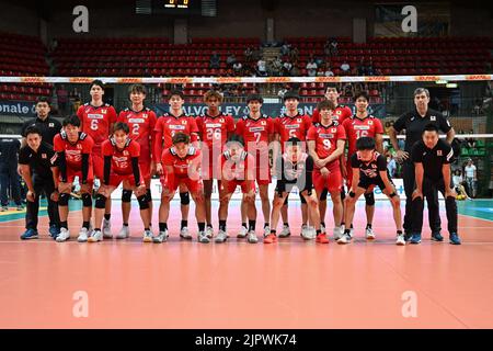 Cuneo, Cuneo, Italia, 20 agosto 2022, Team Japan durante il torneo DHL Test Match - Italia vs Giappone - Pallavolo Intenationals Foto Stock