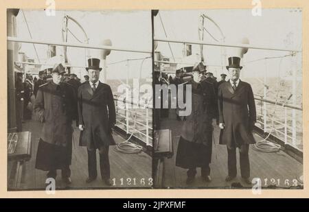 Theodore Roosevelt e l'ammiraglio (combattendo Bob) Evans sul ''Mayflower'' Foto Stock