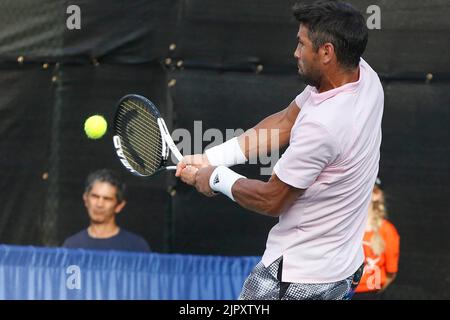 19/08/2022 - VANCOUVER,BC - Agosto 19 : quarti di finale . Constant Lestienne(fra Blue def Fernando verdasco(ESP)) ROSA durante il giorno sette di 2022 Odlum Brown VanOpen all'Hollyburn Country Club il 19 agosto 2022, a West Vancouver, British Columbia, Canada.(Foto di Clelio Tomaz/Pximages Foto Stock