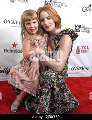 Hollywood, California, USA 20th Agosto 2022 attrice Jaime Ray Newman e figlia Alma Ness Newman Nattiv partecipa all'Hollyshorts Film Festival Awards Event al TCL Chinese Theatre il 20 Agosto 2022 a Hollywood, California, USA. Foto di Barry King/Alamy Live News Foto Stock