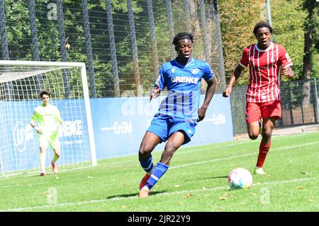 Karlsruher SC A-Junioren Bundesligist KSC Youth League Bediegt SC Friburgo U19 Foto Stock