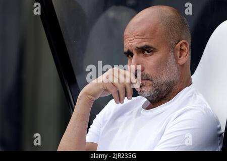 Newcastle, UK, 21/08/2022, PEP GUARDIOLA, MANCHESTER CITY FC MANAGER, 2022Credit: Allstar Picture Library/ Alamy Live News Foto Stock