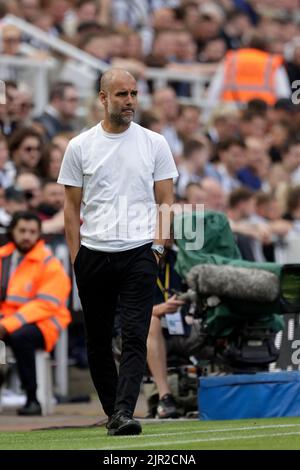 NEWCASTLE, REGNO UNITO, 21/08/2022, PEP GUARDIOLA, RESPONSABILE DELLA CITTÀ DI MANCHESTER, 2022Credit: Biblioteca di immagini di Allstar/Alamy Live News Foto Stock