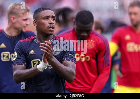 ROTTERDAM, PAESI BASSI - 21 AGOSTO: Steven Bergwijn di Ajax durante la partita olandese di Eredivie tra Sparta Rotterdam e Ajax allo stadio Het Kasteel il 21 agosto 2022 a Rotterdam, Paesi Bassi (Foto di Herman Dingler/Orange Pictures) Foto Stock