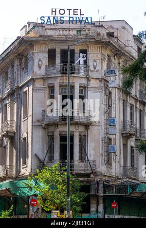 Hotel abbandonato, Atene, Attica, Grecia centrale Foto Stock