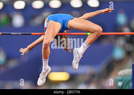 MUNCHEN, GERMANIA - 21 AGOSTO: Atleta in gara di salto alto femminile ai Campionati europei Monaco 2022 all'Olympiastadion il 21 agosto 2022 a Monaco, Germania (Foto di Andy Astfalck/BSR Agency) Foto Stock