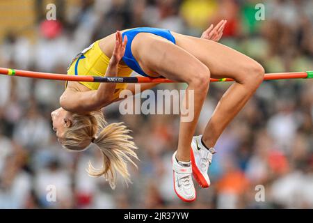 MUNCHEN, GERMANIA - 21 AGOSTO: Atleta in gara di salto alto femminile ai Campionati europei Monaco 2022 all'Olympiastadion il 21 agosto 2022 a Monaco, Germania (Foto di Andy Astfalck/BSR Agency) Foto Stock