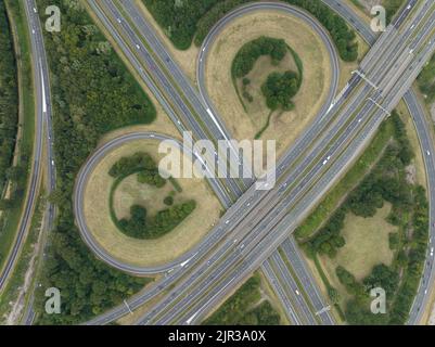 Il Lunetten Junction è uno svincolo stradale olandese per il collegamento delle autostrade A12 e A27 . Si trova vicino a Lunetten, un distretto di Foto Stock