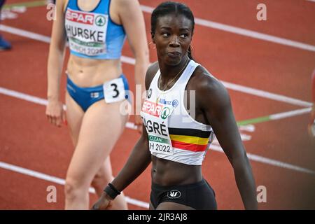 L'atleta belga Anne Zagre ha illustrato dopo le semifinali della gara femminile a 100m ostacoli ai Campionati europei di atletica, a Monaco 2022, Germania, domenica 21 agosto 2022. La seconda edizione dei Campionati europei si svolge dal 11 al 22 agosto e prevede nove sport. FOTO DI BELGA ERIC LALMAND Foto Stock