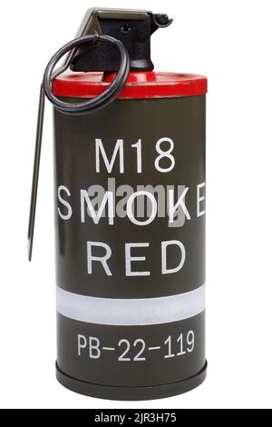 M18 granata a mano di fumo rosso isolata su sfondo bianco Foto Stock