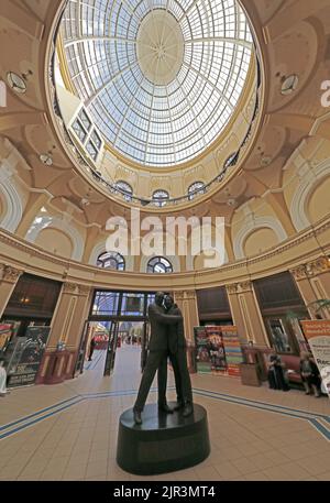 The Blackpool Winter Gardens, 97 Church St, Blackpool, Lancashire, Inghilterra, UK, FY1 1HL - Inside, Morecombe & Wise Foto Stock