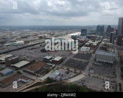 Una bella vista aerea del Minute Maid Park in una giornata nuvolosa Foto Stock