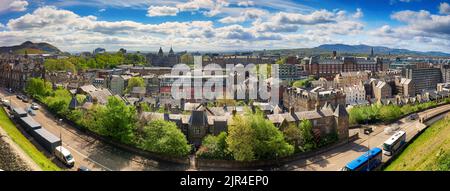 Victoria Street - panorama del centro storico di Edimburgo, Scozia - Grassmarket Foto Stock
