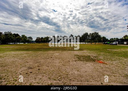 Eindhoven, Paesi Bassi, 2022-08-22 12:01:07 MEGLIO - il sito di Aquabest Eindhoven. Dove è organizzato il festival di due giorni Total Loss. ANP LEVIN DEN BOER olanda fuori - belgio fuori Foto Stock