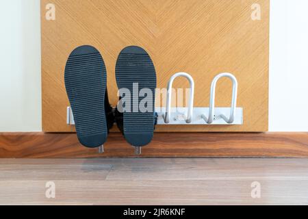 stivali con asciuga scarpe elettrico Foto stock - Alamy