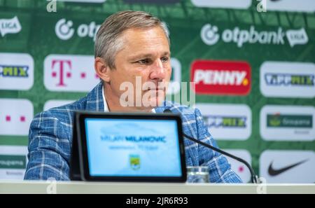 Budapest, Ungheria – 12 luglio 2022. Tobol allenatore Milano Milanovic a una conferenza stampa dopo la partita di qualificazione UEFA Champions League Ferencvaros vs to Foto Stock