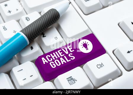 Didascalia di testo che presenta gli obiettivi di raggiungimento. Word for Results Oriented raggiungere obiettivo Pianificazione efficace successo -48883 Foto Stock