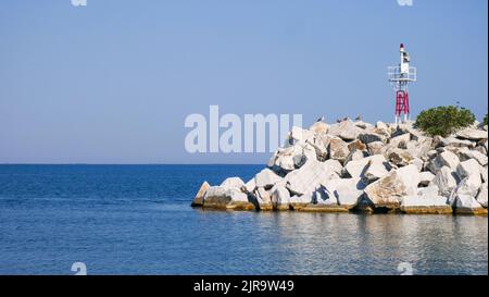 Piccolo porto, Kavala orientale, Macedonia, Grecia nord-orientale, Foto Stock
