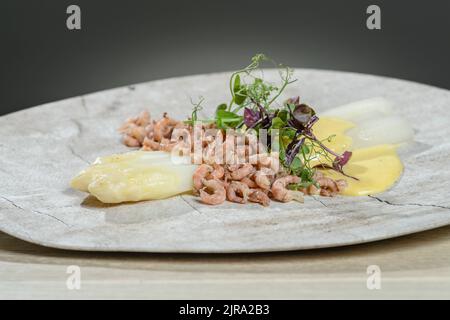 gustoso piatto di asparagi Foto Stock
